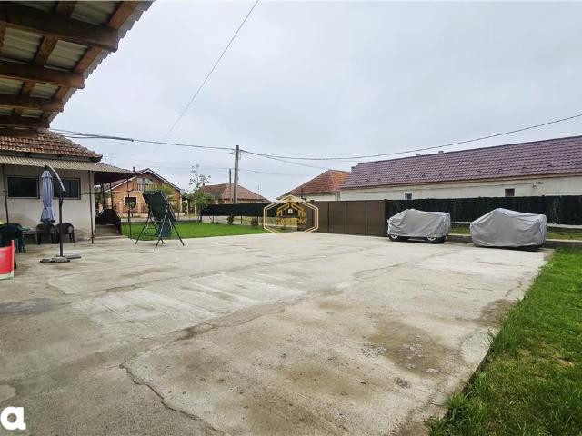 Casă vânzări