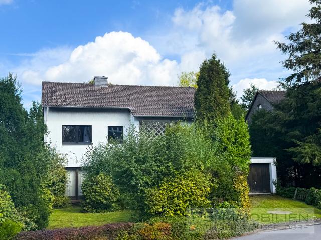 Villa kaufen in Hösel/Eggerscheidt, Ratingen