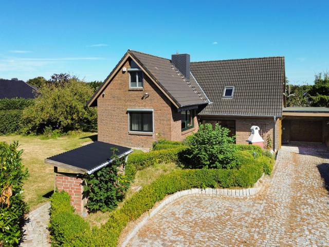 Villa kaufen in Mildstedt, Schleswig-Holstein