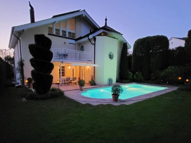Einfamilienhaus kaufen in Bottmingen, Basel-Landschaft