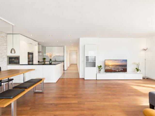 Wohnung kaufen in Hinwil, Zürich