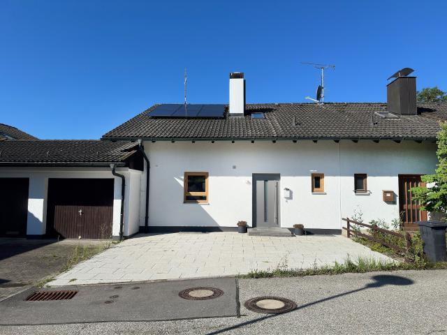 Doppelhaushälfte kaufen in Babensham, Bayern