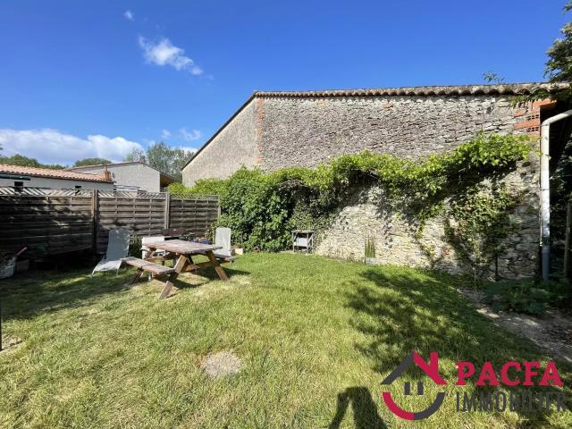 Maison vente à Castres, Cuq