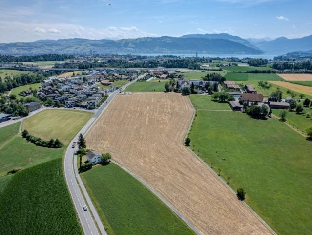 Mehrfamilienhaus kaufen in Cham, Zug