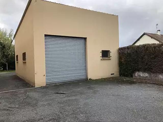 Garage location à Vierzon, Cher