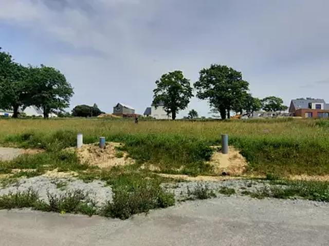 Terrain vente à Les Grands Moulins, Vieux-Vy-sur-Couesnon