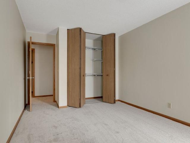 Apartment for rent in Eagan, Minnesota