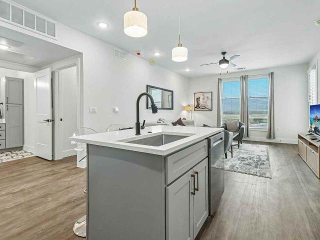 Apartment for rent in Frisco, Collin County