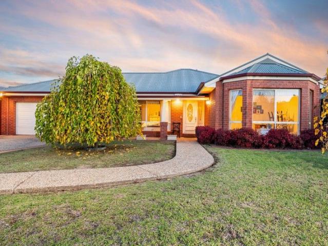 House for sale in Wodonga