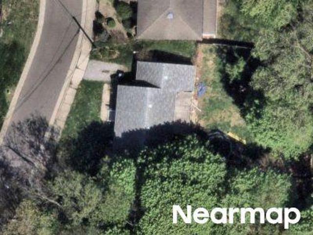House for sale in Summit, Ohio
