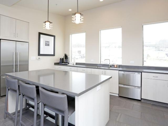 Apartment for rent in San Mateo, California