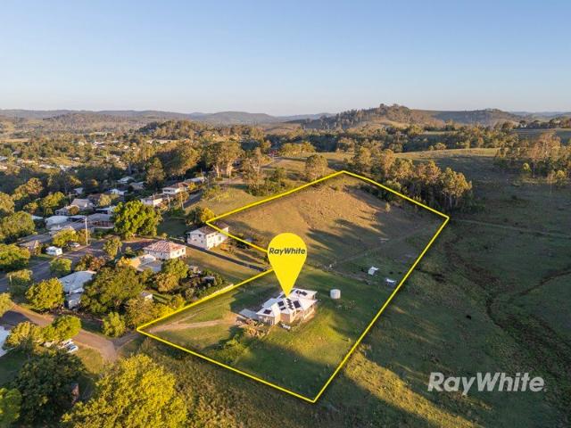 Cottage for sale in Dungog, New South Wales