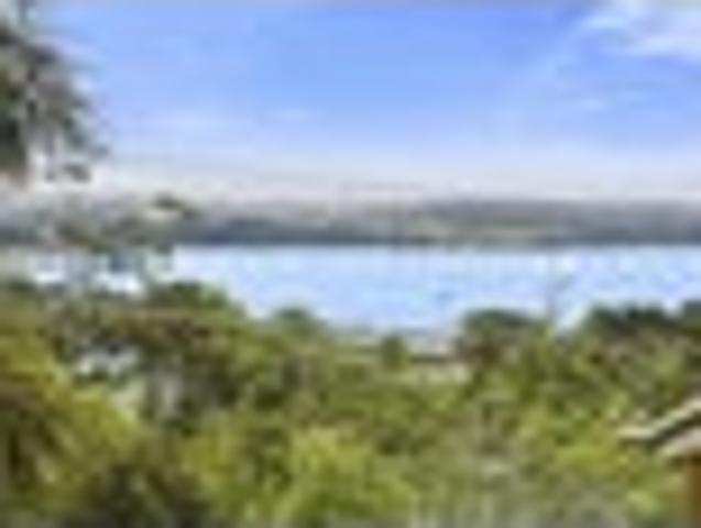 House for sale in Otakou