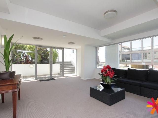 Apartment for rent in Cockburn, Western Australia