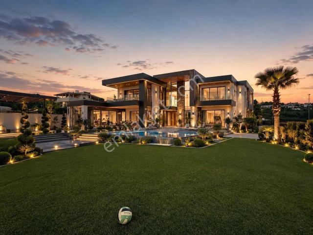 Kuşadasi, Aydin içerisinde satılık Villa