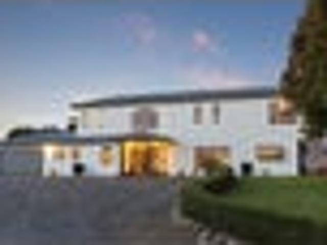 House for sale in Awhitu