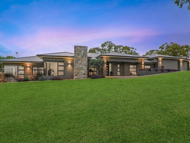 Cottage for sale in Sydney, New South Wales