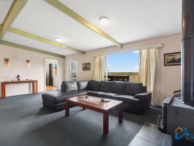 House for sale in Loch Sport, Victoria