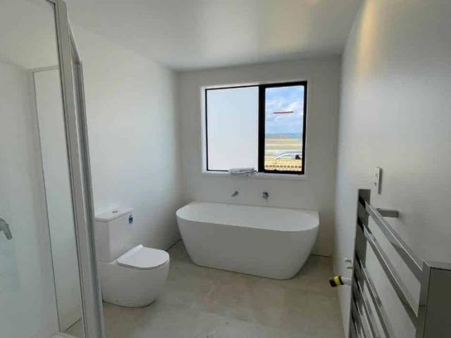 House for rent in Papamoa, Bay Of Plenty