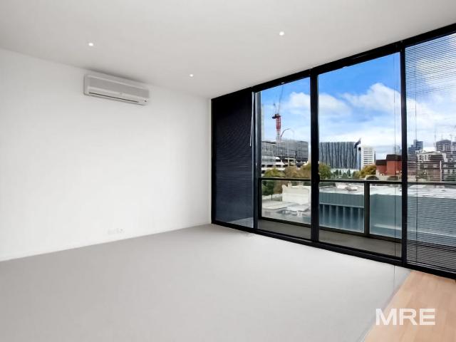 Apartment for rent in North Melbourne