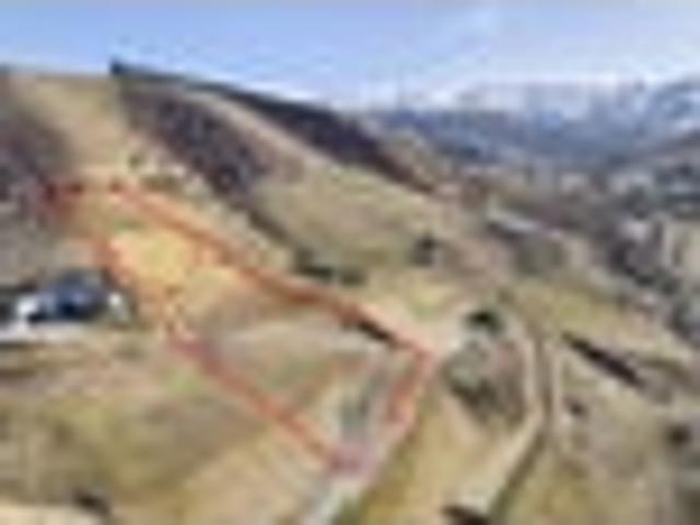 Land for sale in Otakou