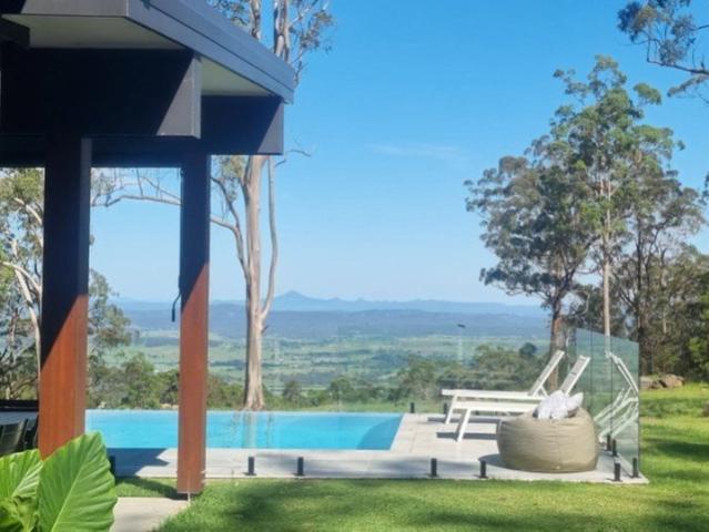 House for sale in Tamborine Mountain, Queensland