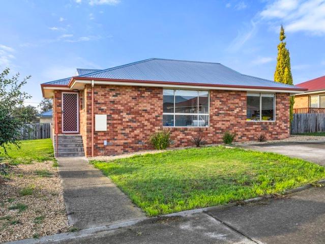 Villa for sale in Hobart, Tasmania