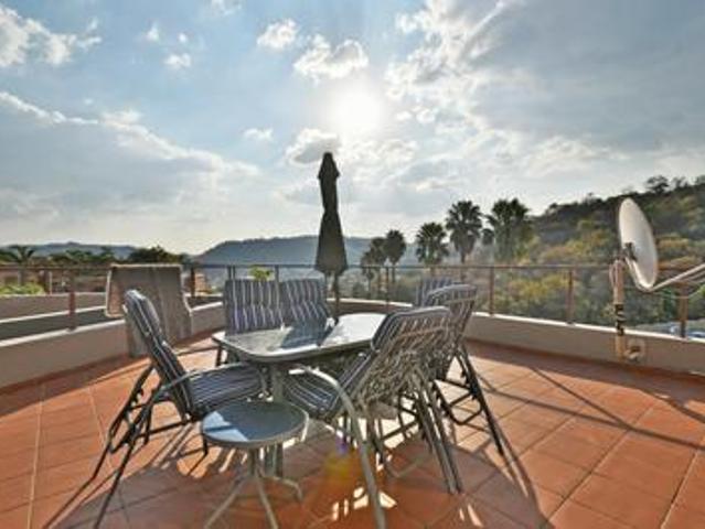 Apartment for sale in Vosloorus, Gauteng