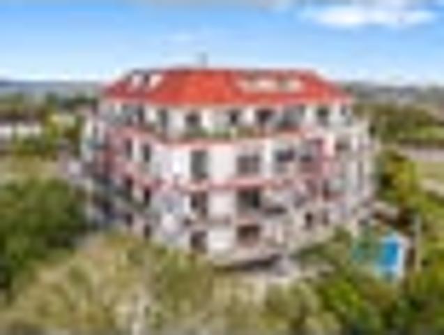 Apartment for sale in Wairau Valley