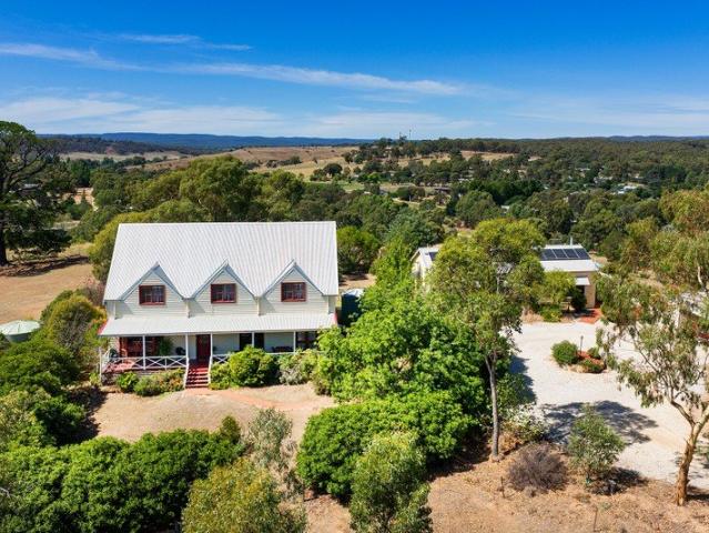 House for sale in Guildford, Victoria