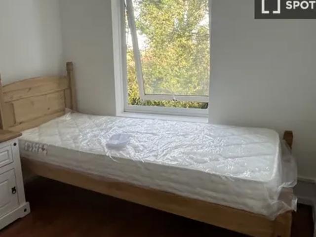 Apartment for rent in London Borough of Lewisham, Forest Hill