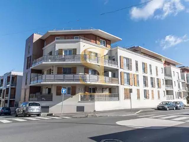 Garage vente à Évry, Vigneux-sur-seine