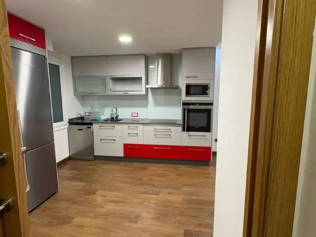 Apartamento en alquiler en Lavadores, Vigo