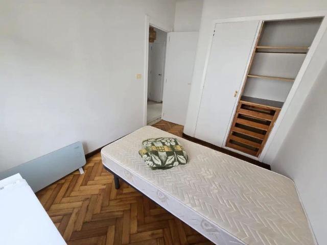 Apartamento en alquiler en A Salgueira, Vigo