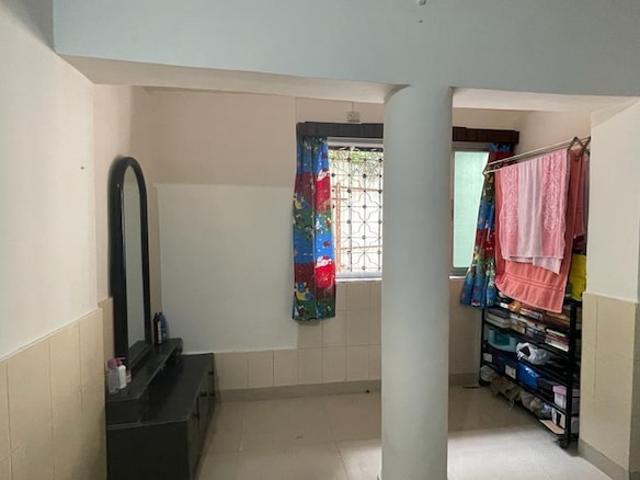 Property for rent in Deri