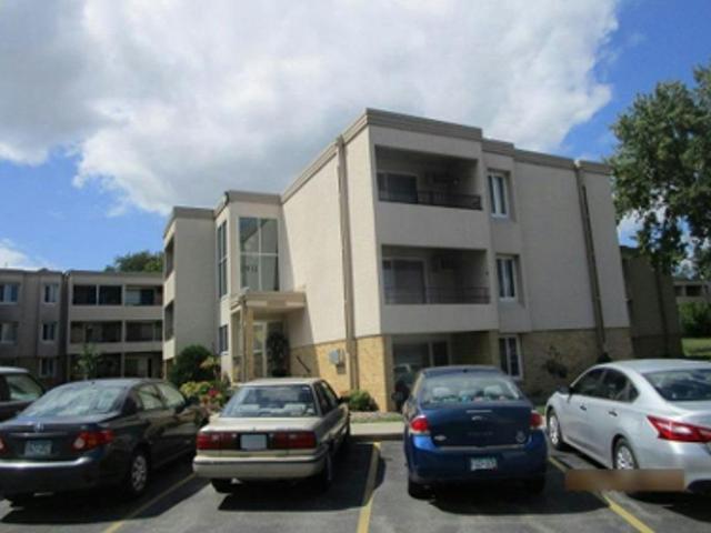 Condo for sale in Valhalla Park Condominiums, Rochester