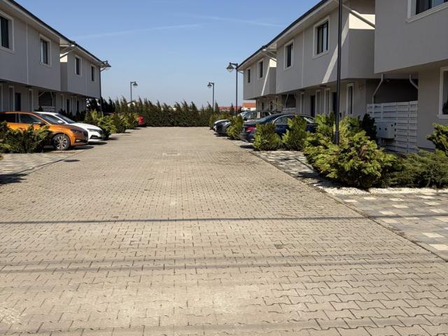 Casă vânzări