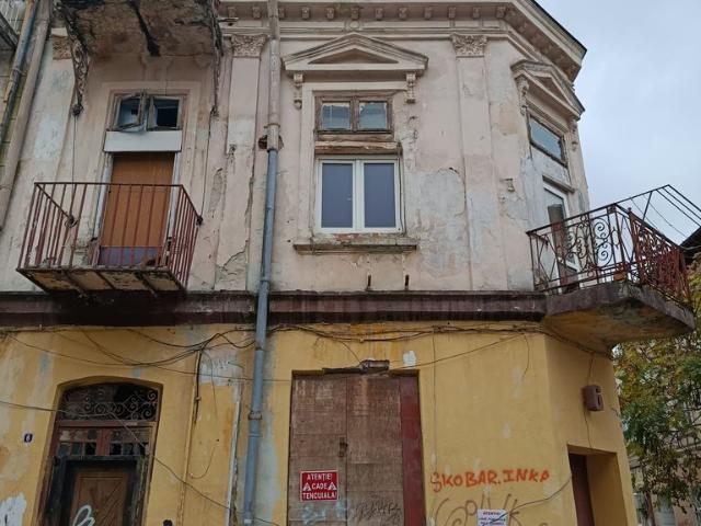 Casă vânzări