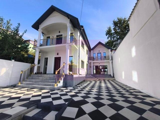 Casă închirieri în Colțea, București