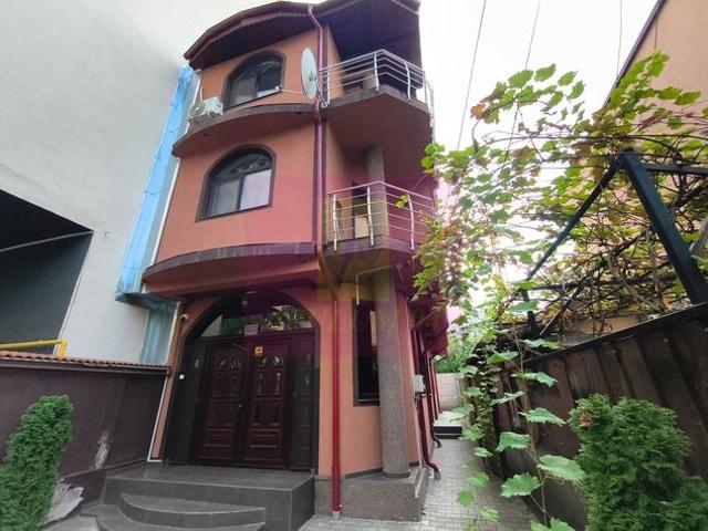 Casă închirieri în București