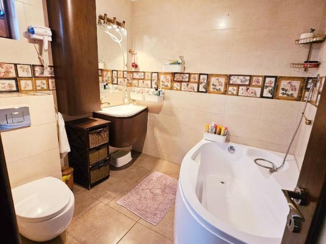 Casă vânzări
