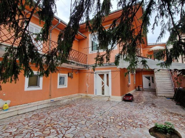 Casă închirieri