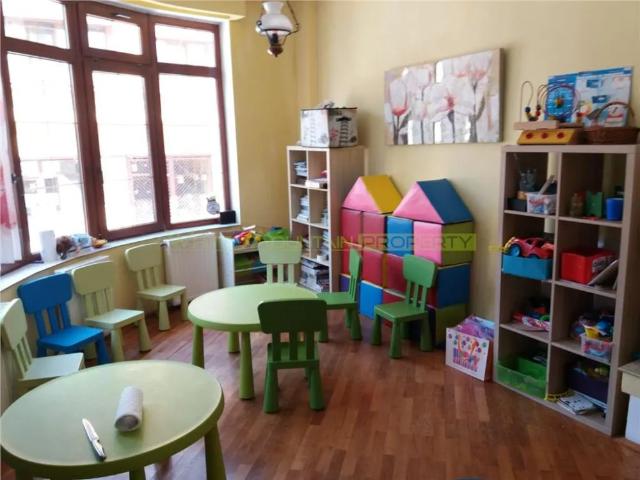 Casă închirieri în Colțea, București