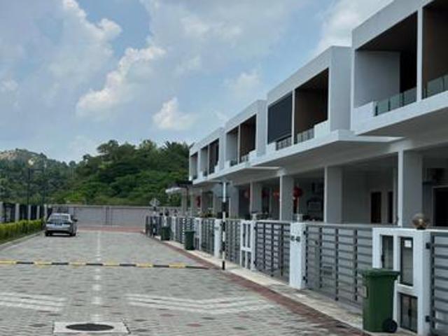 Terraced House for rent in Wellesley, Penang