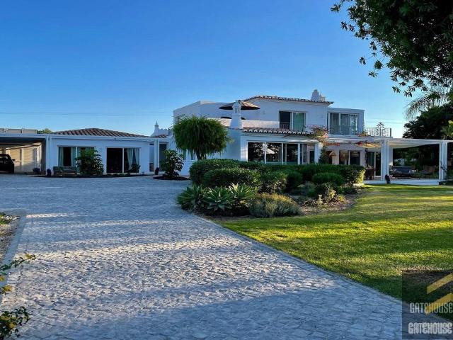 Vivenda venda em Lagoa, Faro