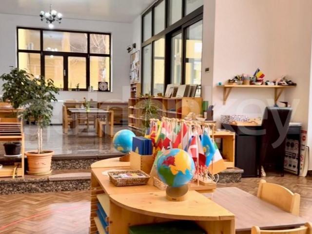 Casă închirieri în Pipera, Voluntari