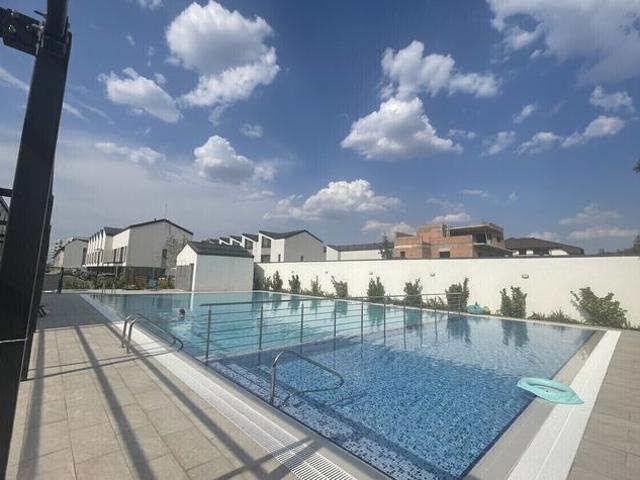 Casă închirieri în Pipera, Voluntari