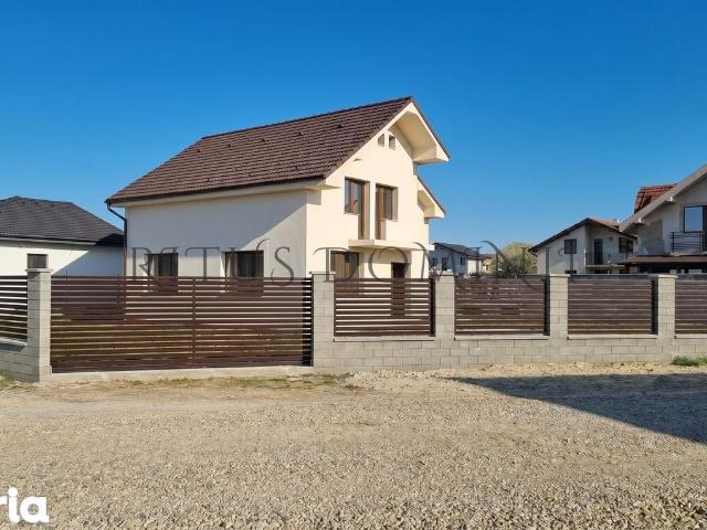 Casă închirieri