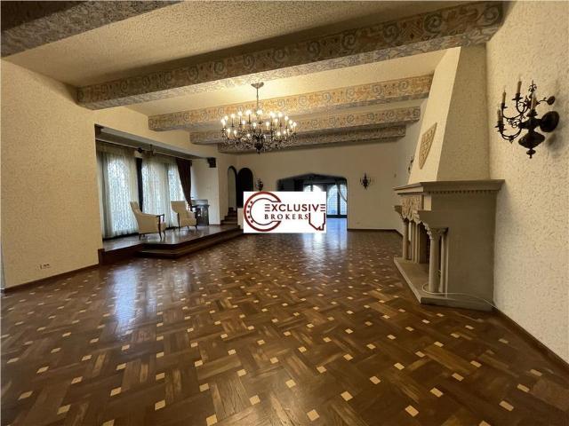 Casă închirieri în București