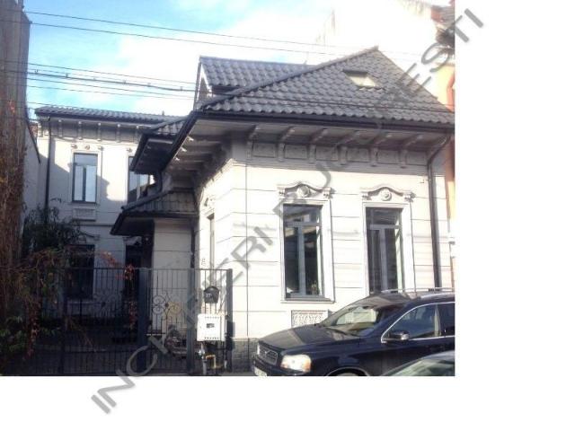Casă închirieri în București